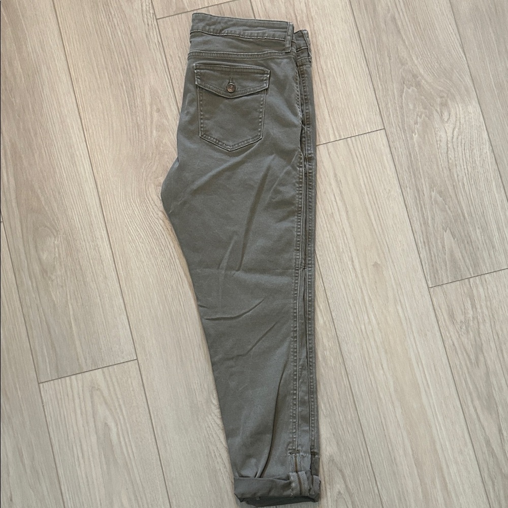 Banana Republic Gray Straight Leg Pants
